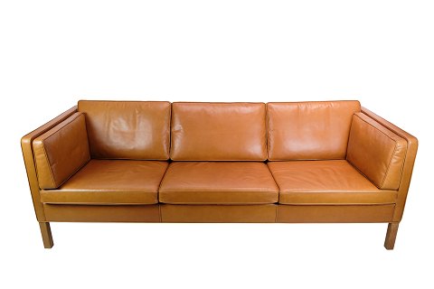 Three-seater sofa - Model 2443 - Børge Mogensen - Cognac leather - Fredercia 
Furniture - 1960
Great condition

