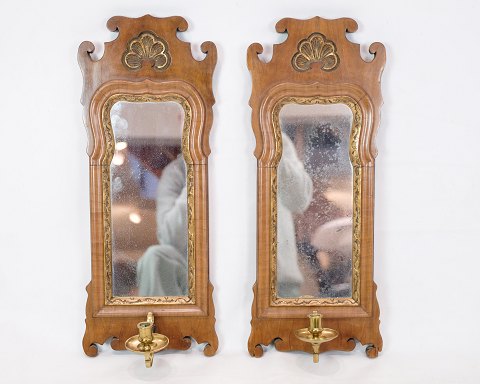 Set of 2 Antique Wall Mirrors with Candlestick - Walnut Frame with Gold Leaf - 
Brass Candlestick - Rococo Style - 1880s
Great condition
