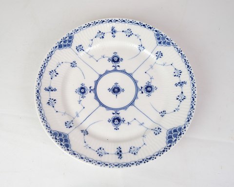 Lunch Plate - No. 1/578 - Porcelain - Blue Fluted Half Lace - Royal Copenhagen
Great condition
