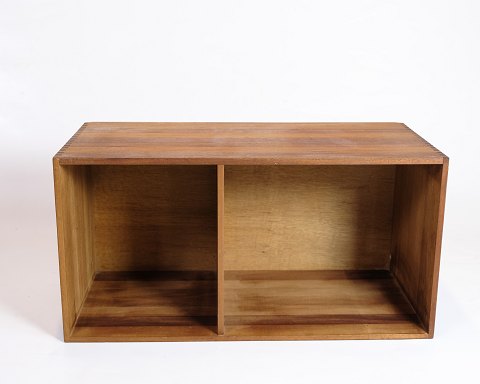 Bookcase/Shelf - Teak - Tappede Collections - Danish Design - 1960s
