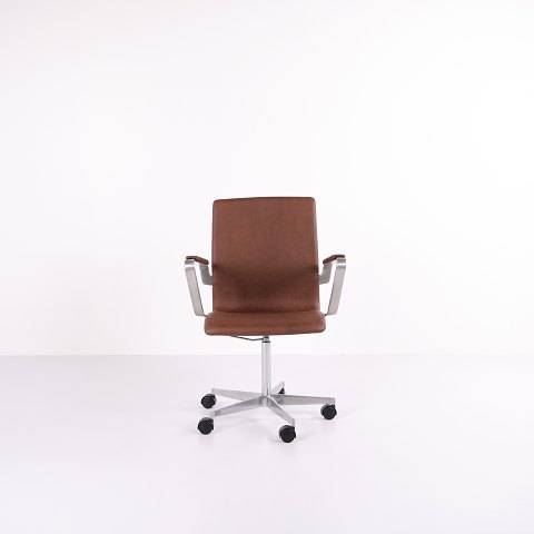 Oxford Classic Office Chair - Model 3291 - Brown Leather - Arne Jacobsen - Fritz HansenExcellent condition
