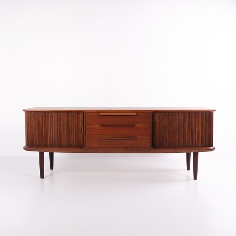 Sideboard With Three Central Drawers & Jalousie Doors - Teak - Cabinetmaker Edmund Jørgensen - 1960sExcellent condition
