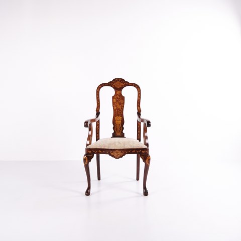 Armchair – Queen Anne Style – Walnut with Fruitwood Inlay – Hand-Polished Shellac – c. 1860