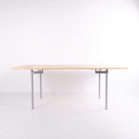 CH318 Dining Table – Hans J. Wegner – Solid Beech – Extension Leaves – Tranekær MøblerGreat condition