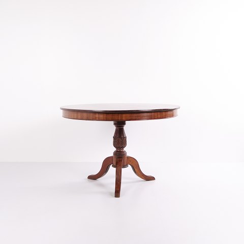Entrance / Lobby Table – Mahogany – Pedestal Table – 19th CenturyGreat condition