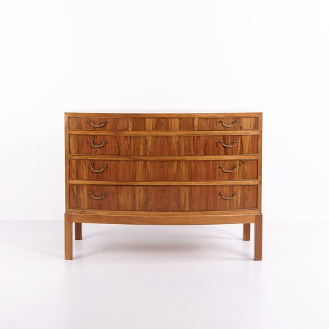 Chest of drawers from the 1940s designed by Ole Wanscher.