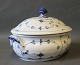 Royal Copenhagen blue fluted large tureen, nr.: 1/213.
5000m2 showroom.