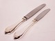Dinner knife and lunch knife in Bernstorff, three-towered silver.
Great condition
